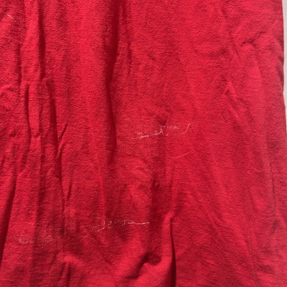 Y & R Red Graphic T-Shirt - Picture 3 of 4